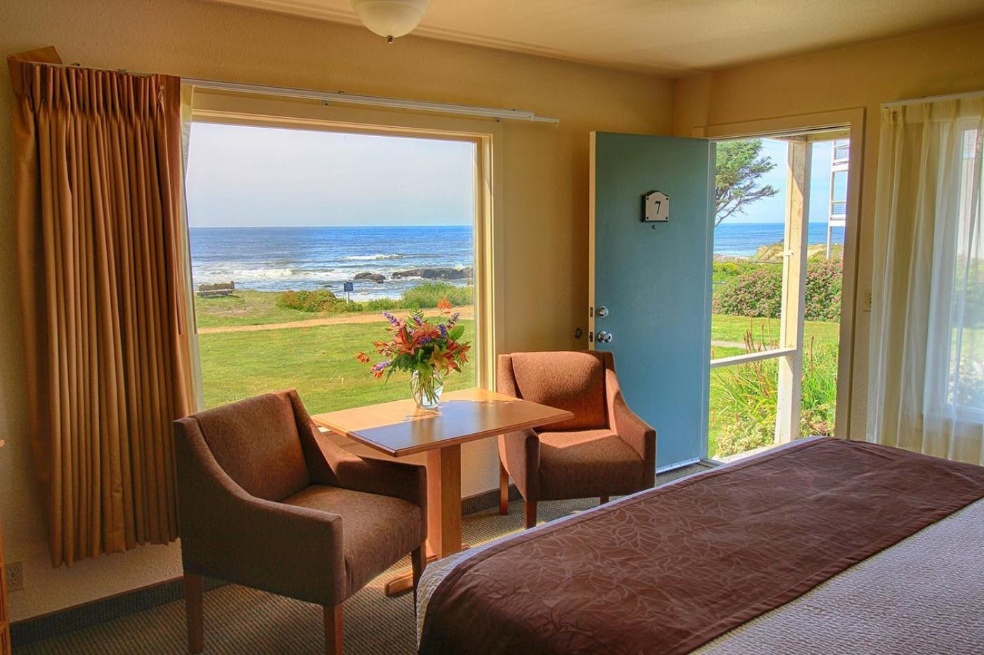 Fireside Hotel 2*